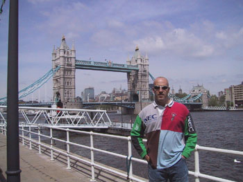 Rudi at Tower Bridge